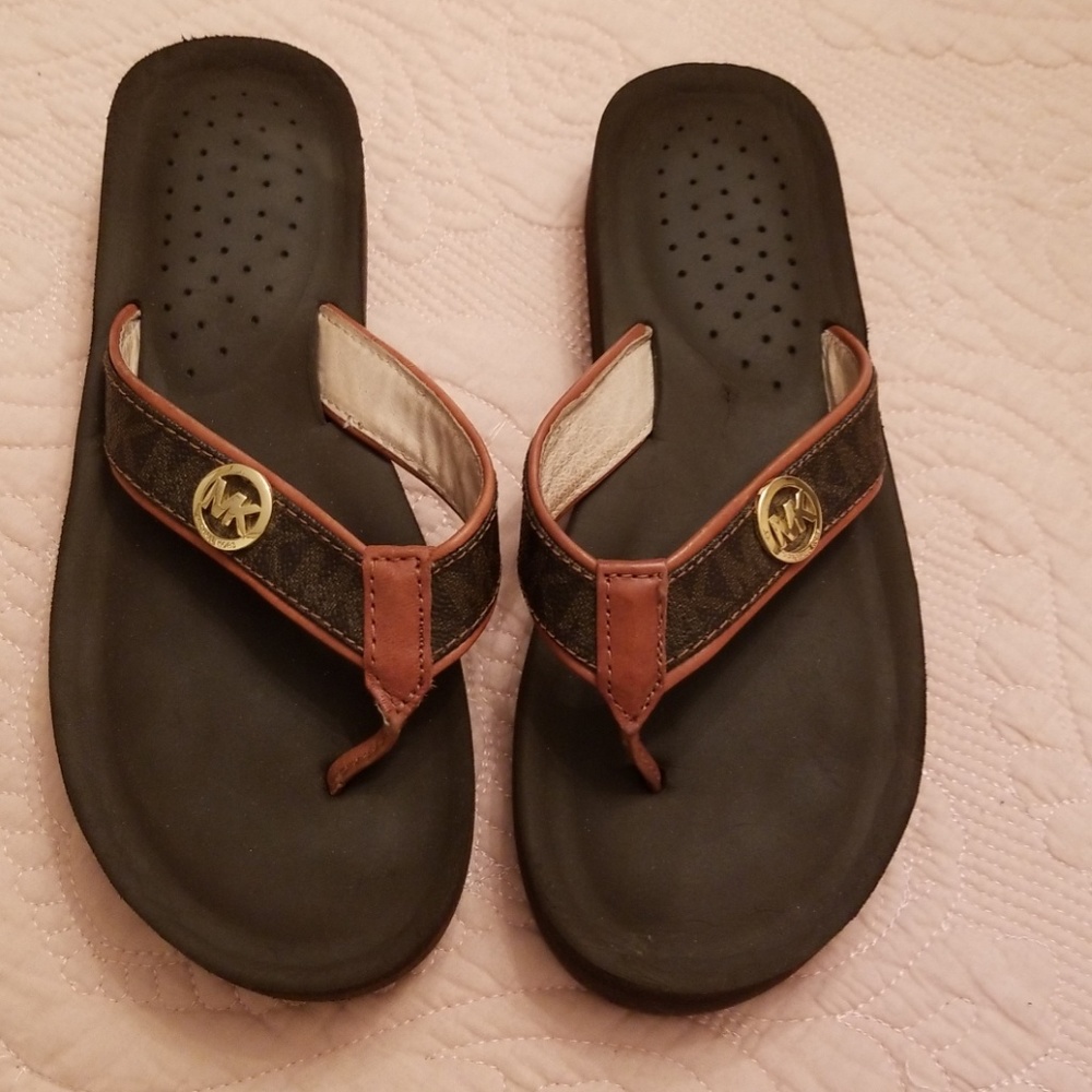 Michael Kors Flip flop sandals